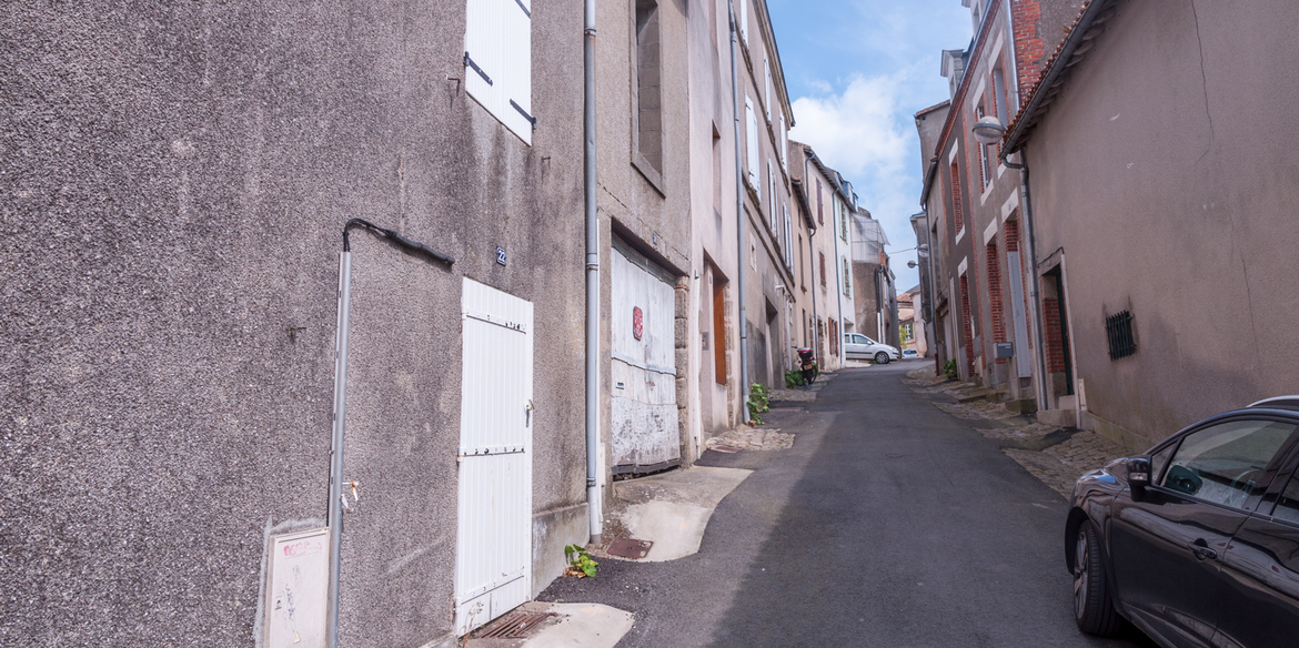  Rue des Bancs